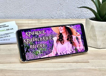 Samsung Galaxy Flip 4 8512Gb Gold 2